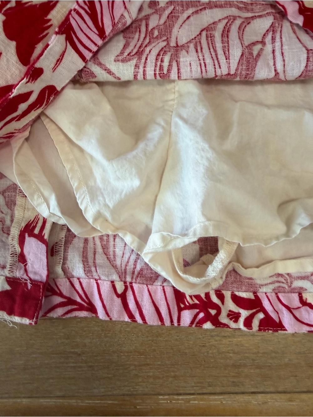 Abercrombie and Fitch Women’s Red and White Linen Blend Skort XLT - Picture 8 of 10